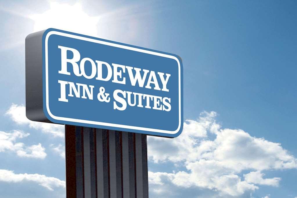 Rodeway Inn & Suites East New Orleans Exterior photo